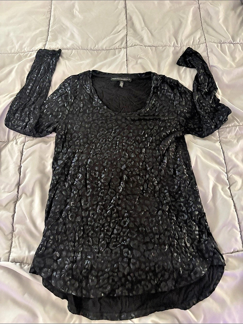 White House Black Market Long Sleeve Animal Print Blouse Black XS Like New